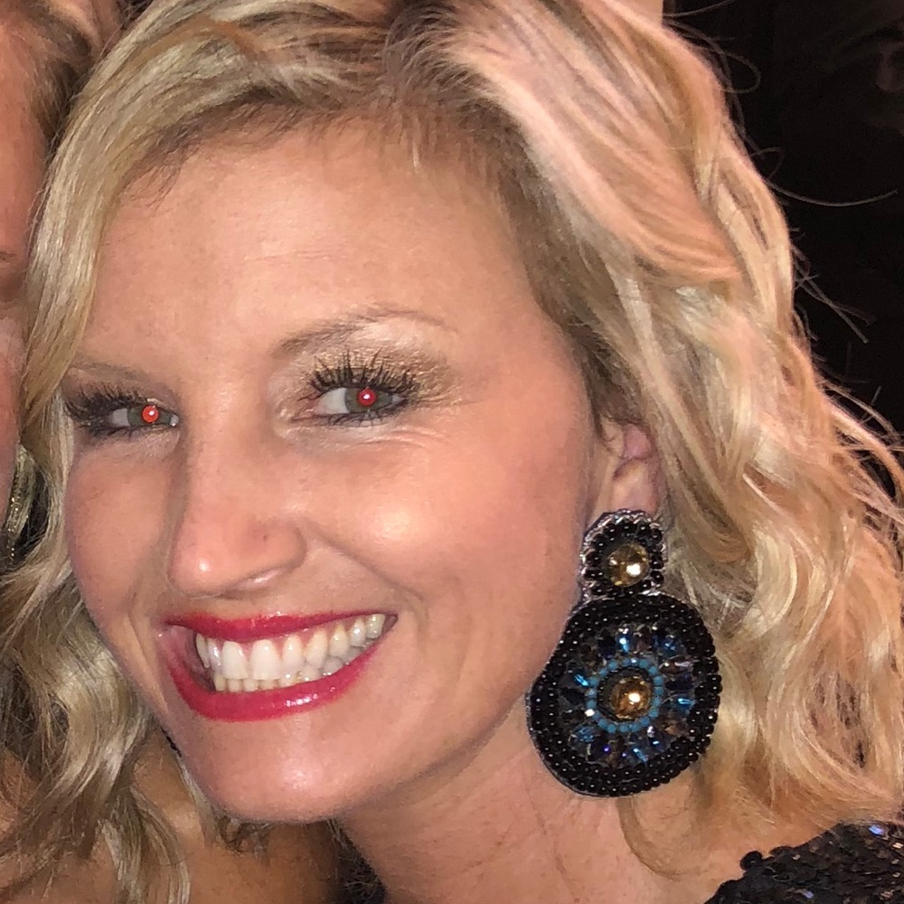 Meet your Posher, Juli